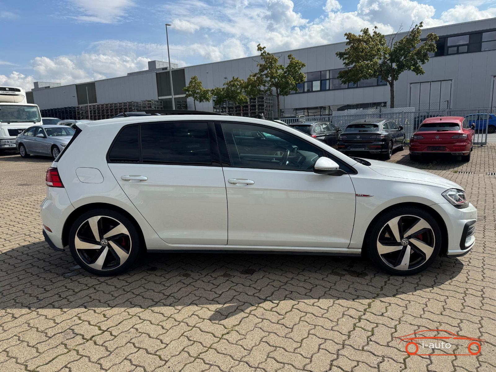 Volkswagen Golf 2018 na predaj – fotografia 9