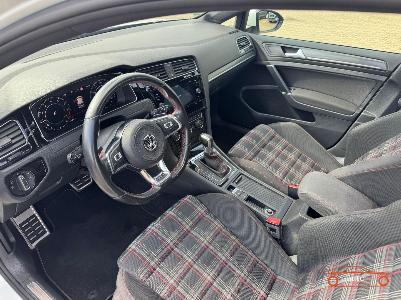 Volkswagen Golf 2018 na predaj – fotografia 20