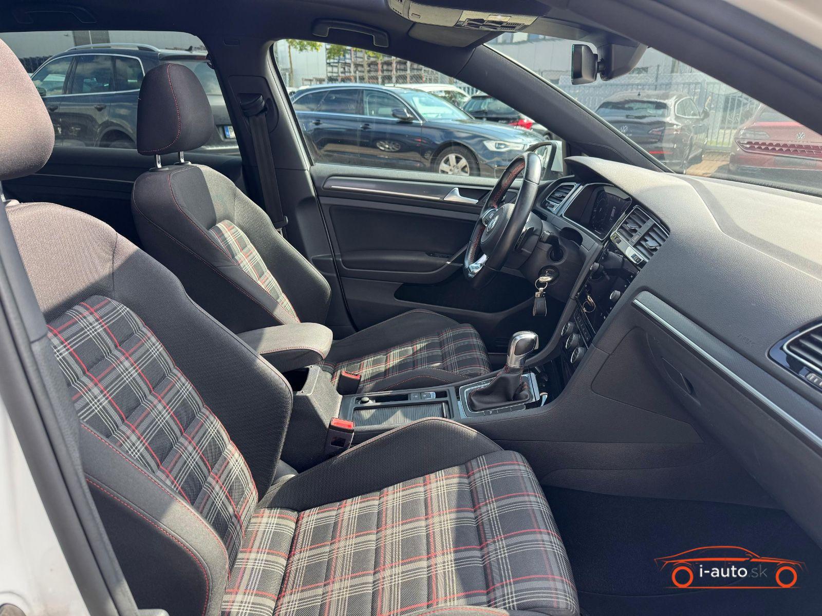 Volkswagen Golf 2018 na predaj – fotografia 21