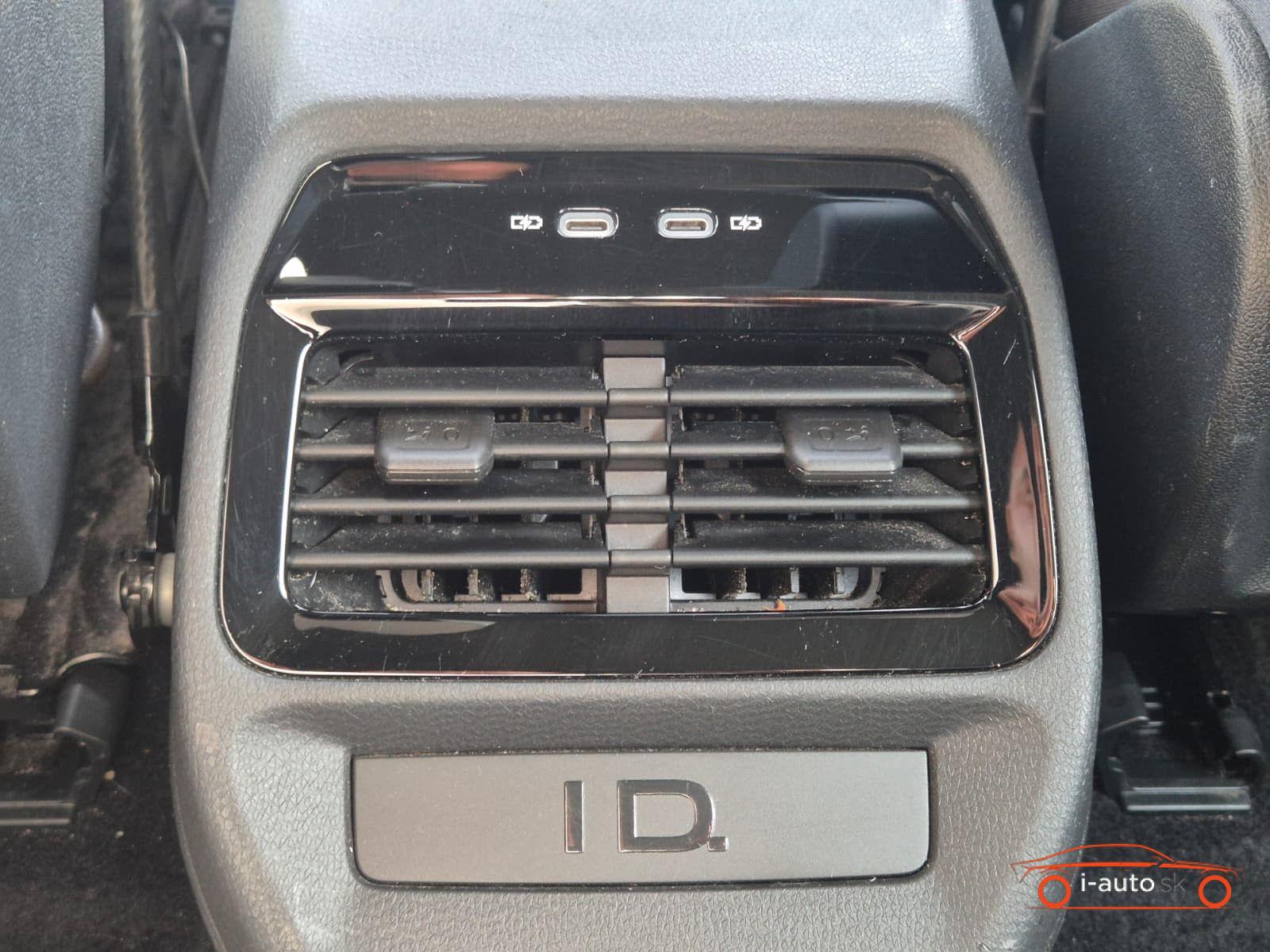 Volkswagen ID.4 2021 na predaj – fotografia 30