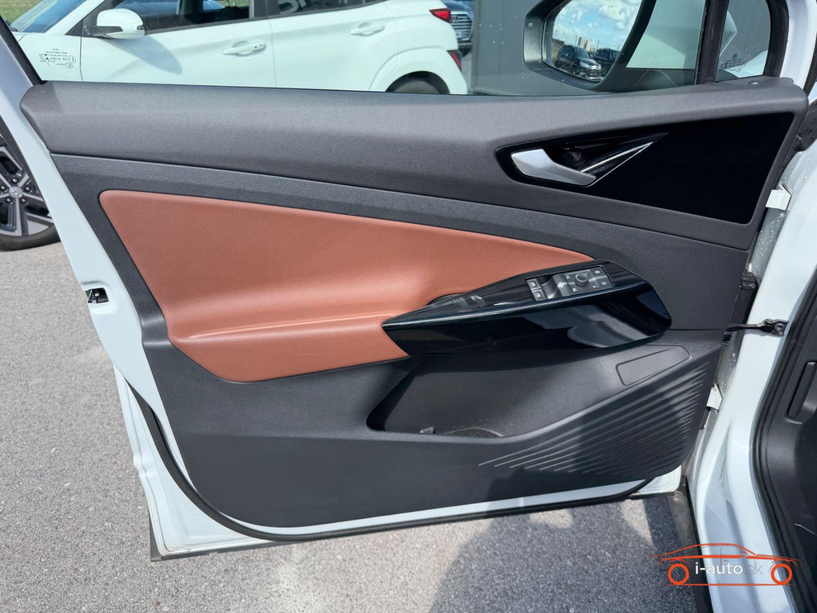 Volkswagen ID.4 2021 na predaj – fotografia 16