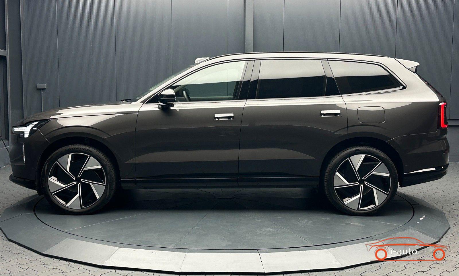 Volvo EX90 2025 na predaj – fotografia 2
