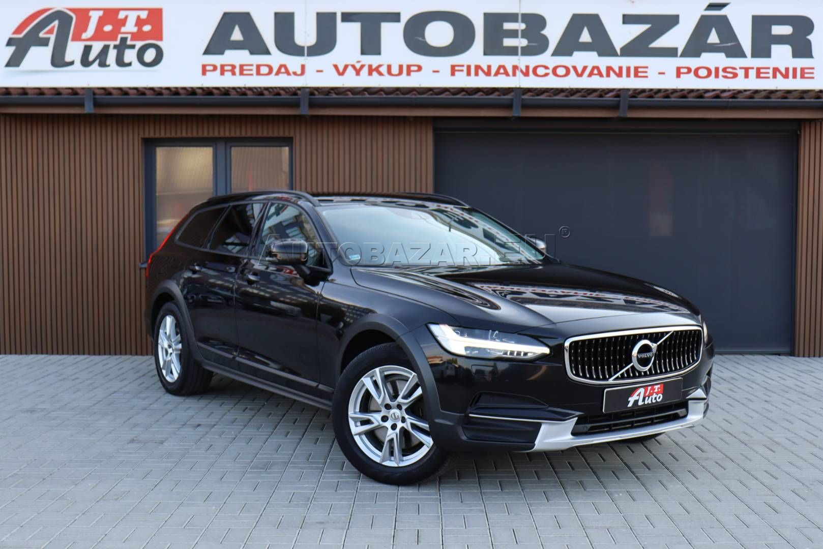 Volvo V90