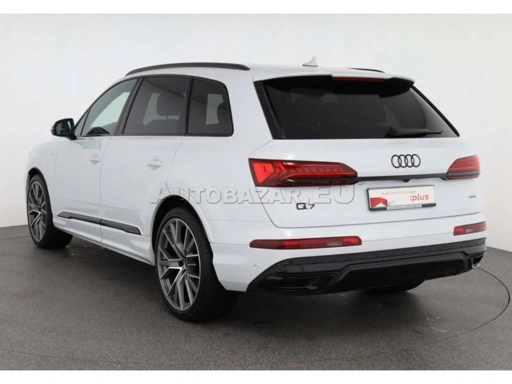 Audi Q7 55 3.0 TFSI mHEV S line quattro tiptronic