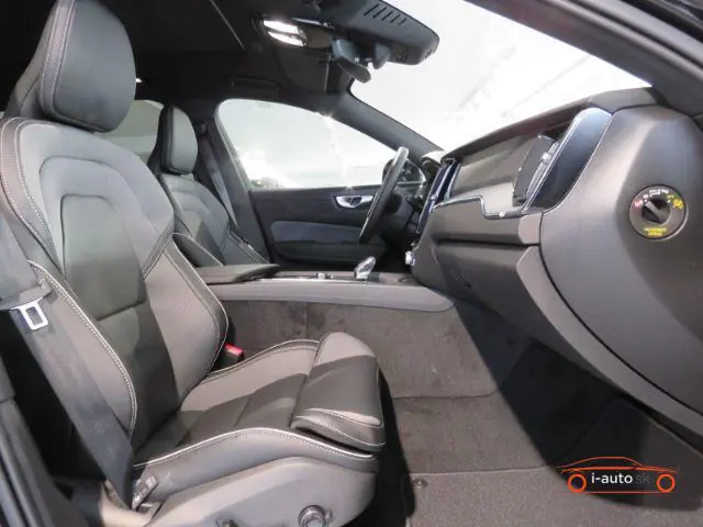 Volvo XC60 2024 na predaj – fotografia 8