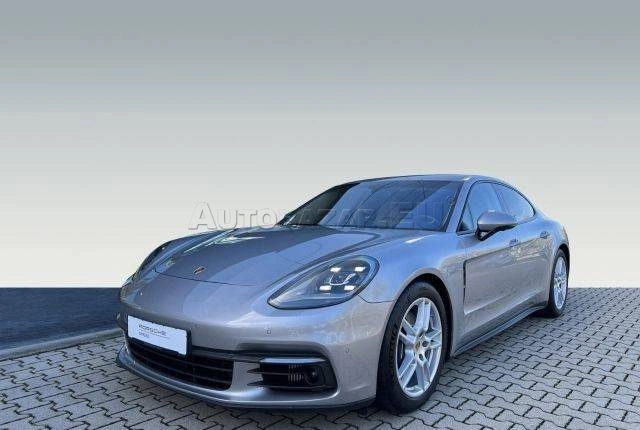 Porsche Panamera 4 A/T