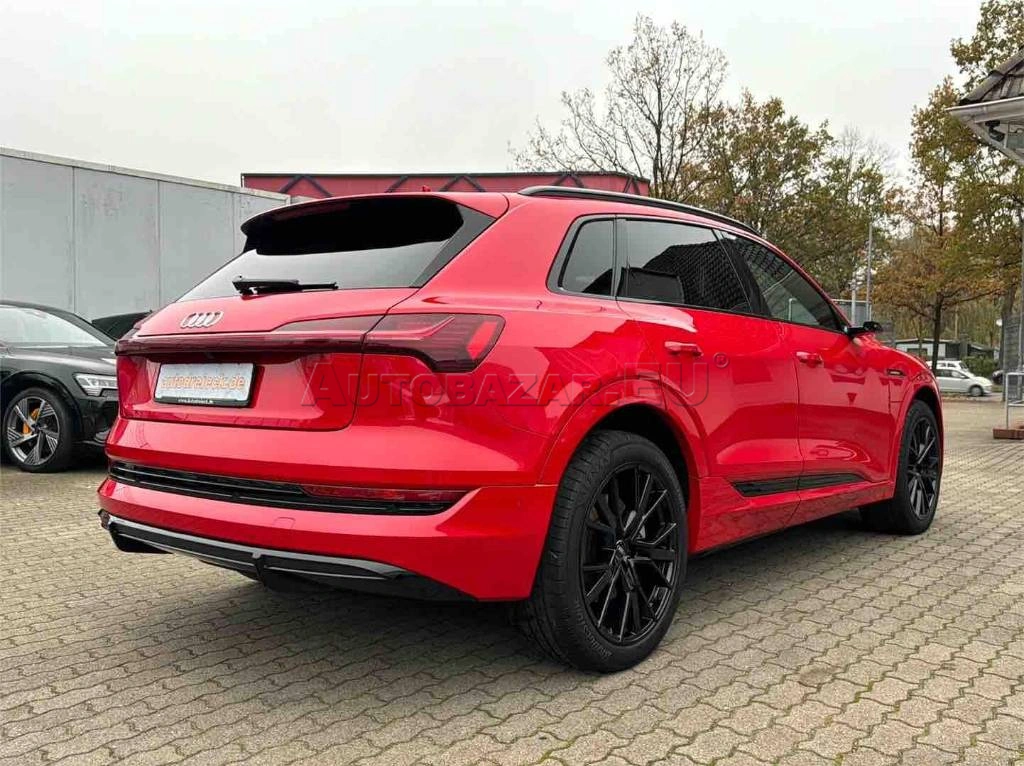 Audi E-tron 50 quattro S line