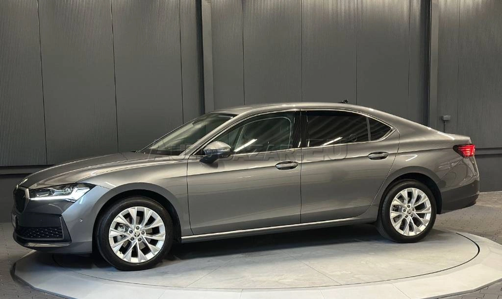 Škoda Superb 2.0 TDI SCR Style DSG