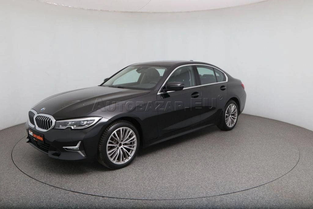 BMW Rad 3 330i xDrive A/T