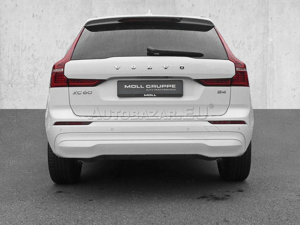 Volvo XC60 B4 Momentum Pro A/T