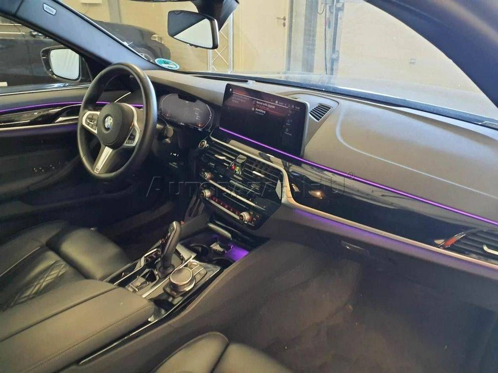 BMW Rad 5 Touring 540i mHEV xDrive A/T