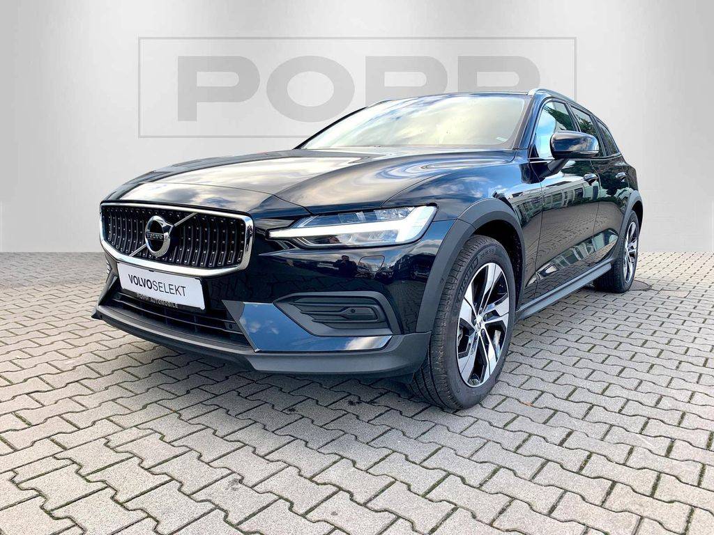 Volvo V60 CC B4 mHEV Cross Country Pro A/T AWD