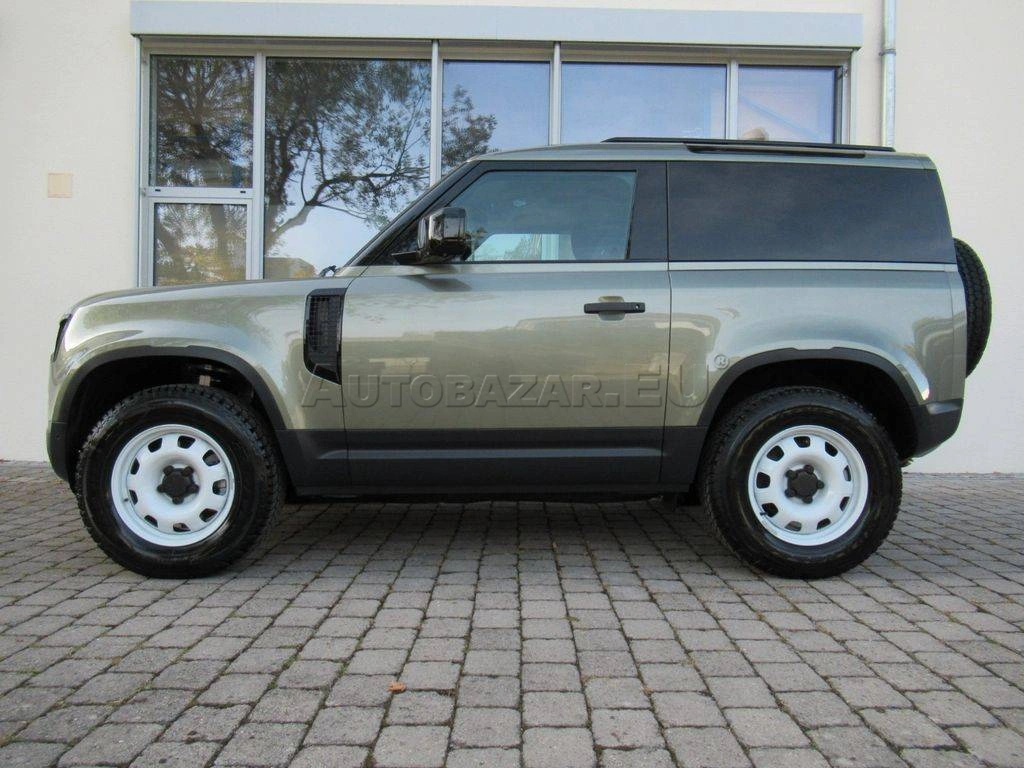 Land Rover Defender 90 3.0 I6 D200 MHEV Standard A/T AWD