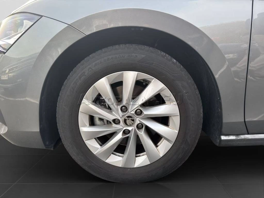 Škoda Superb Combi 2.0 TDI DSG