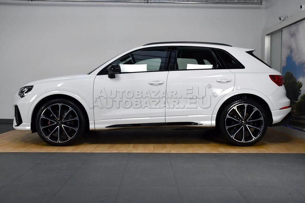 Audi RSQ3 2.5 TFSI quattro S tronic