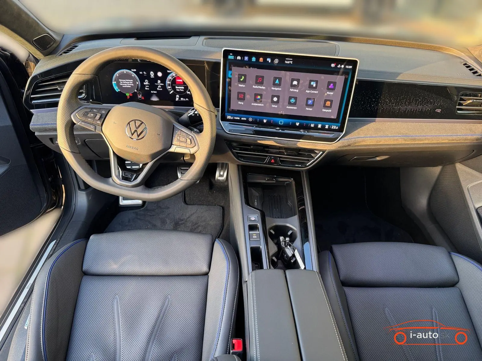 Volkswagen Passat 2025 na predaj – fotografia 10