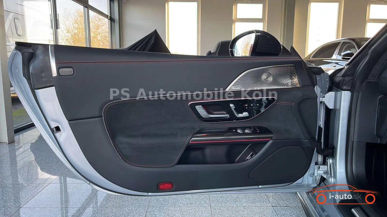 Mercedes-Benz SL 2025 na predaj – fotografia 20