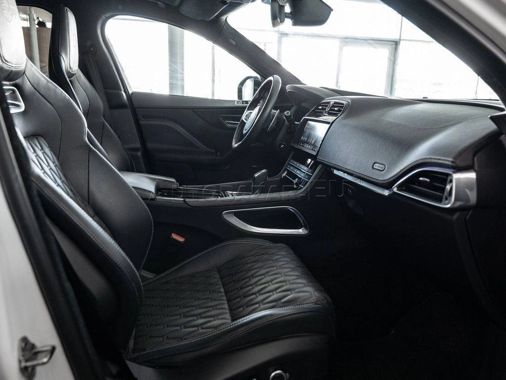 Jaguar F-Pace 5.0 V8 P550 SVR AWD A/T