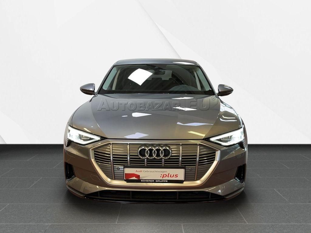 Audi e-tron 50 quattro