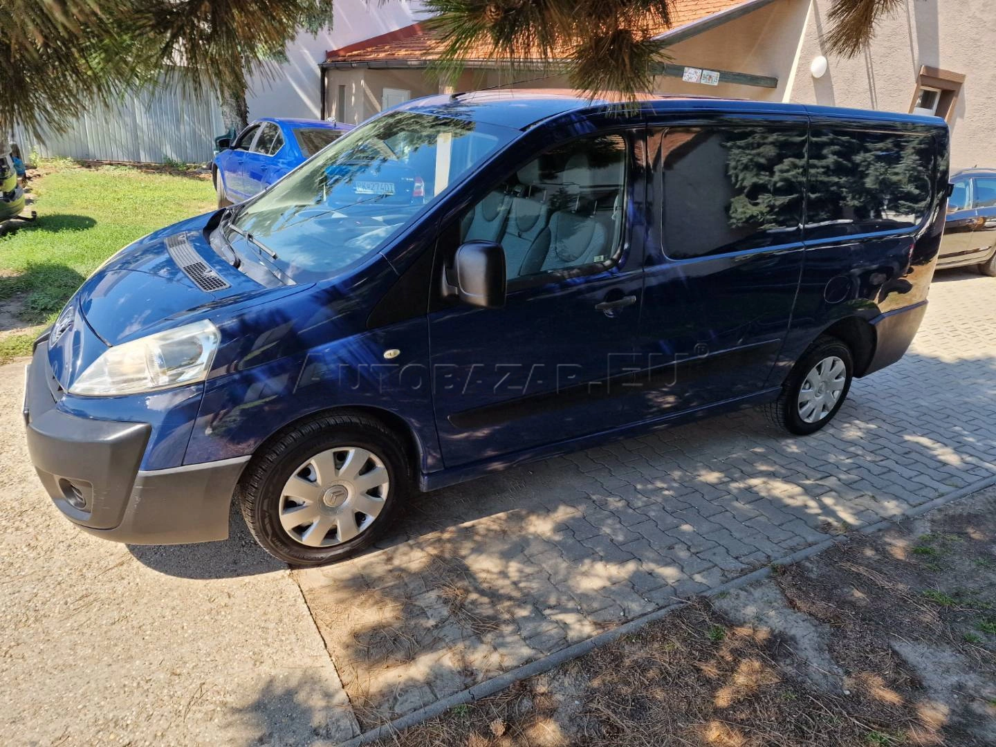 Peugeot Expert 2.0 HDi L2H1 120k M6 N1 3-miestne