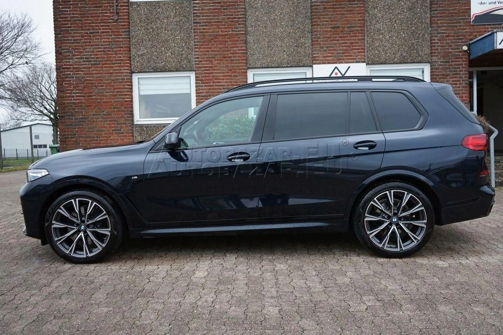 BMW X7 XDrive 40i mHEV A/T