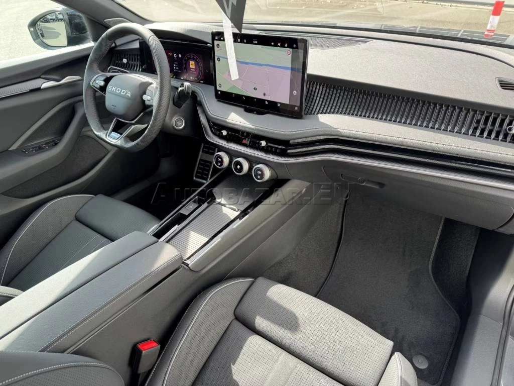 Škoda Superb IV 1.5 TSI iV DSG Sportline