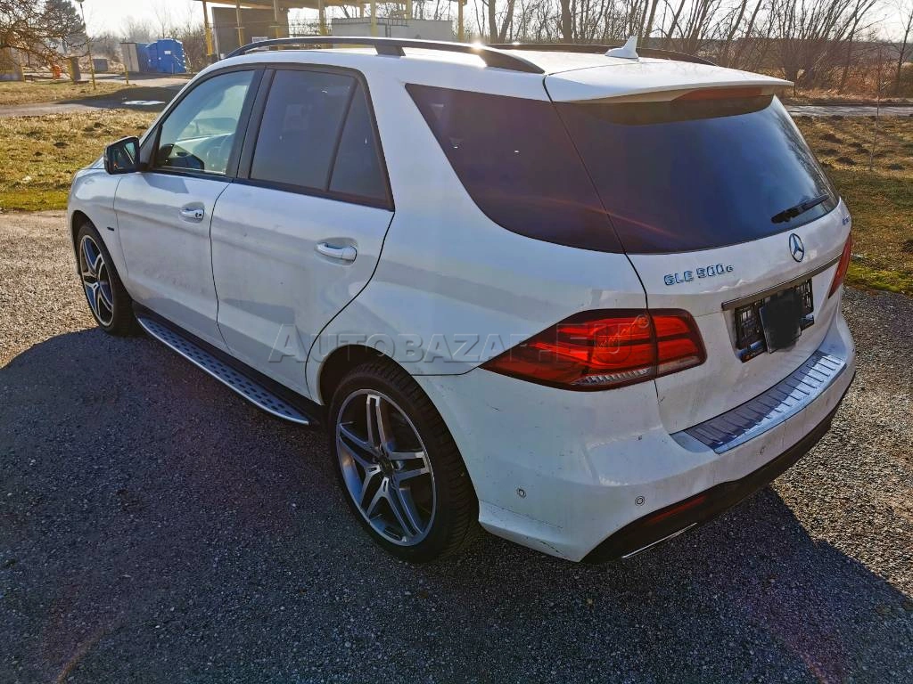 Mercedes-Benz GLE SUV