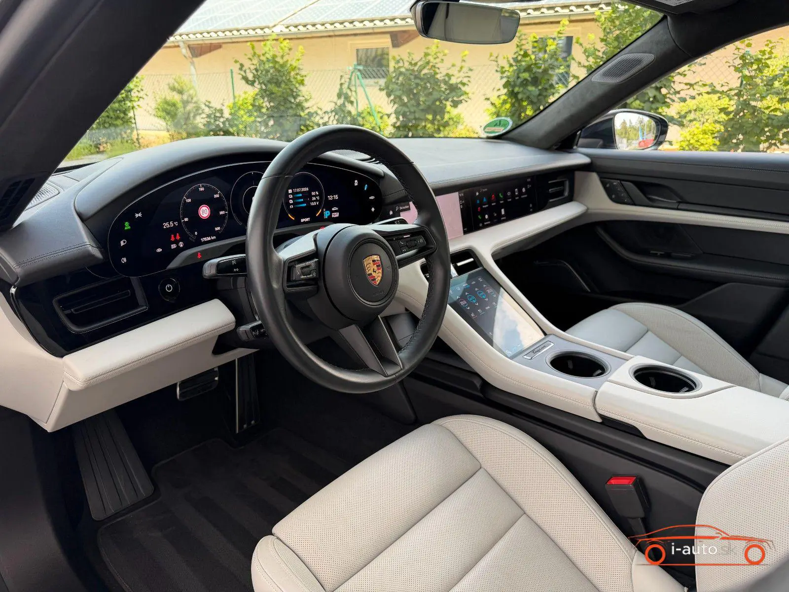 Porsche Taycan 2023 na predaj – fotografia 10