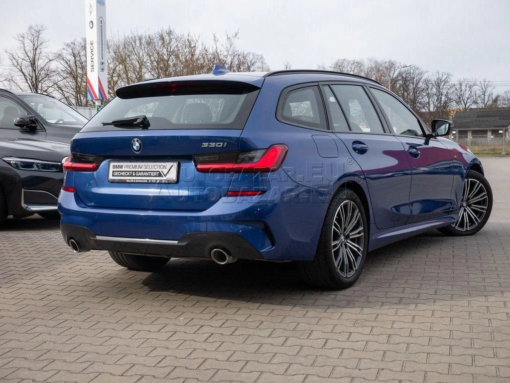 BMW rad 3 Touring 330i Touring A/T