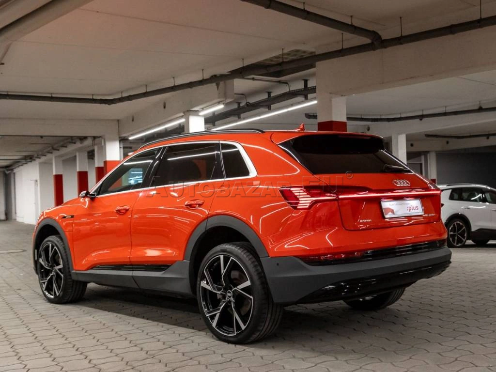 Audi E-tron 55 quattro