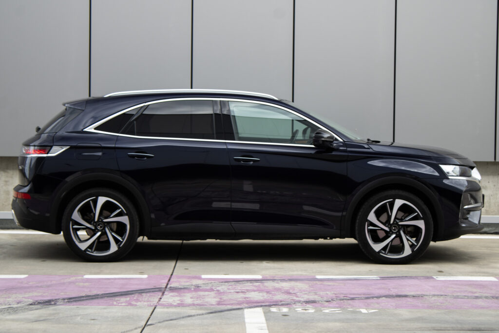 DS Automobiles 7 CROSSBACK