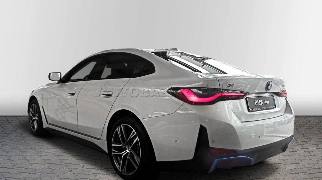 BMW i4 eDrive35