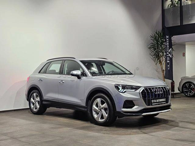 Audi Q3 35 1.5 TFSI  S tronic