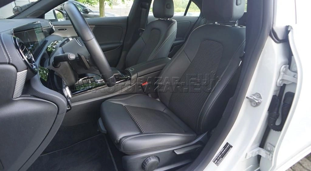 Mercedes CLA Kupé 200 A/T