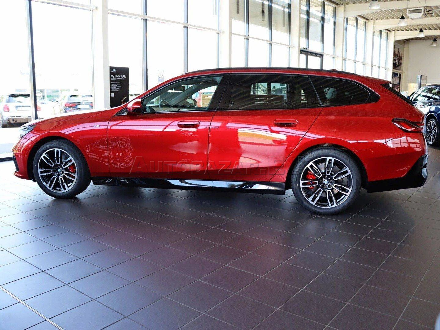 BMW Rad 5 Touring 520 d xDrive  M-Sport