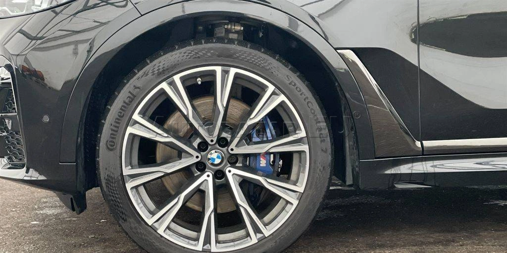 BMW X7 xDrive 40d mHEV A/T