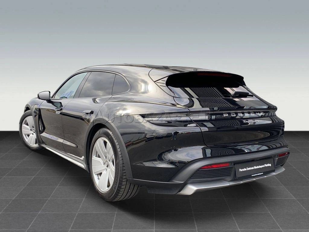 Porsche Taycan 4 Cross Turismo