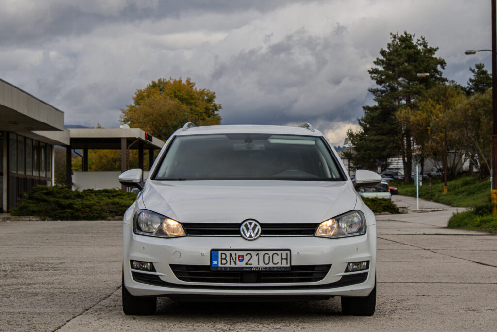 Volkswagen Golf Variant