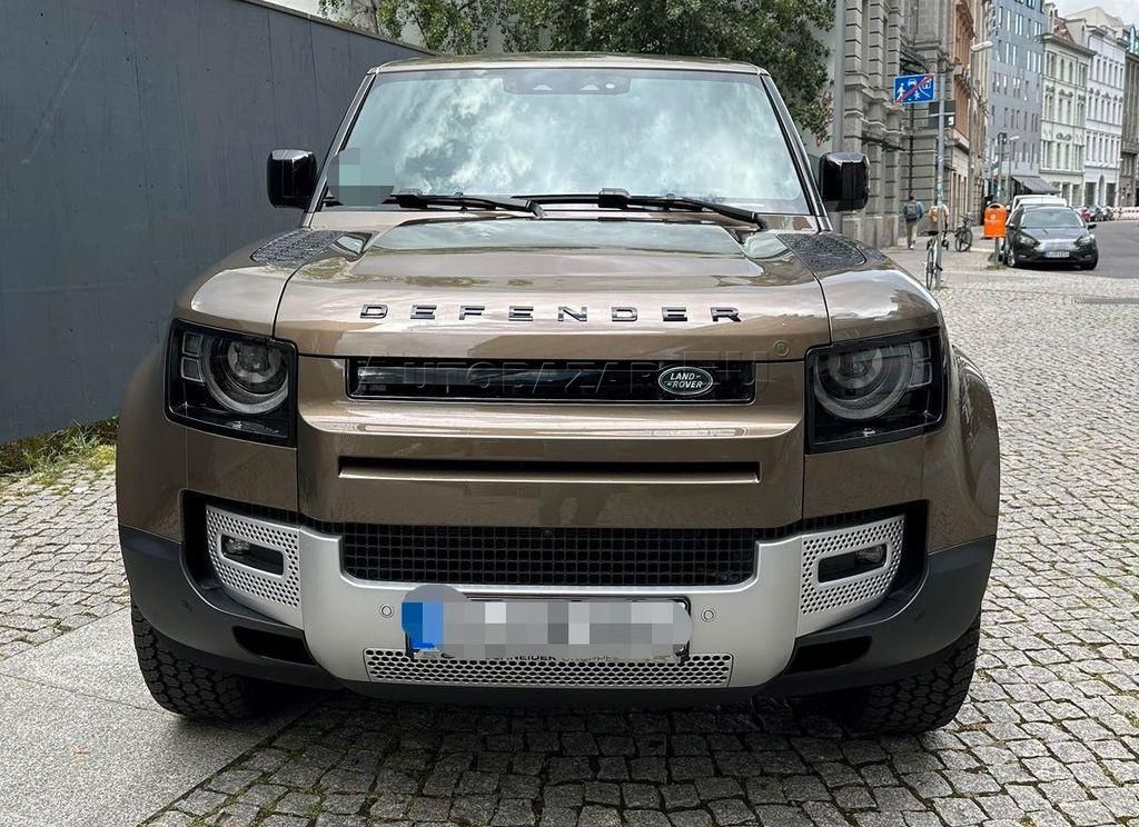 Land Rover Defender 90 3.0 I6 D200 MHEV SE A/T AWD