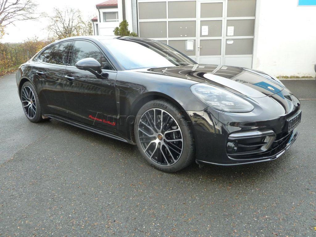 Porsche Panamera Turbo S 4.0 V8 PDK