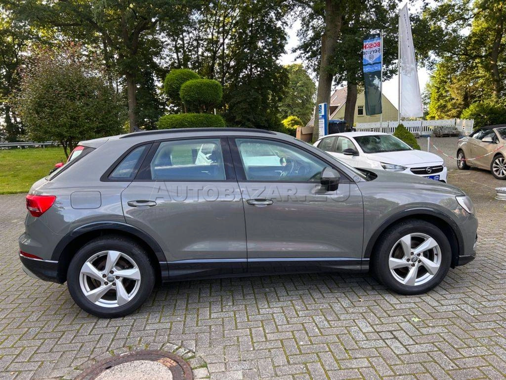 Audi Q3 35 2.0 TDI  S tronic