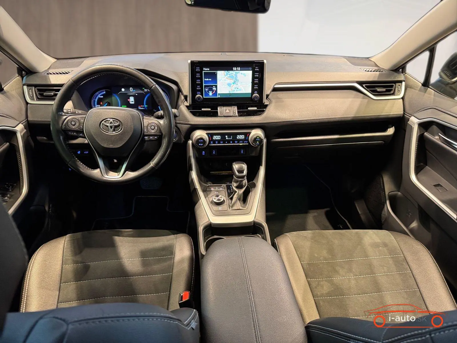 Toyota RAV4 2020 na predaj – fotografia 10