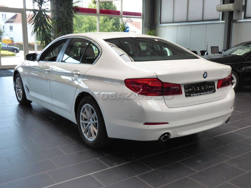 BMW Rad 5 530d xDrive A/T