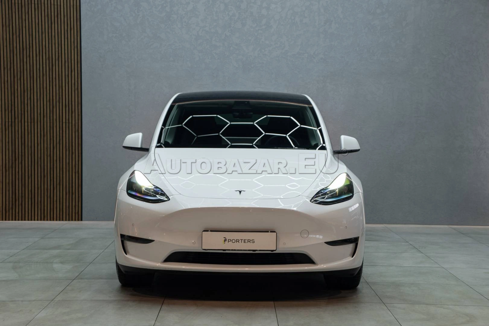 Tesla Model Y Long Range Dual Motor