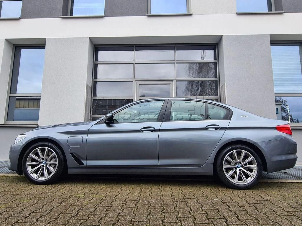 BMW rad 5 530e iPerformance A/T