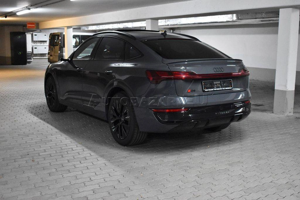 Audi Q8 Sportback e-tron S line quattro