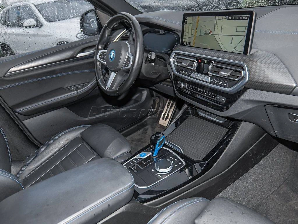 BMW iX3 A/T