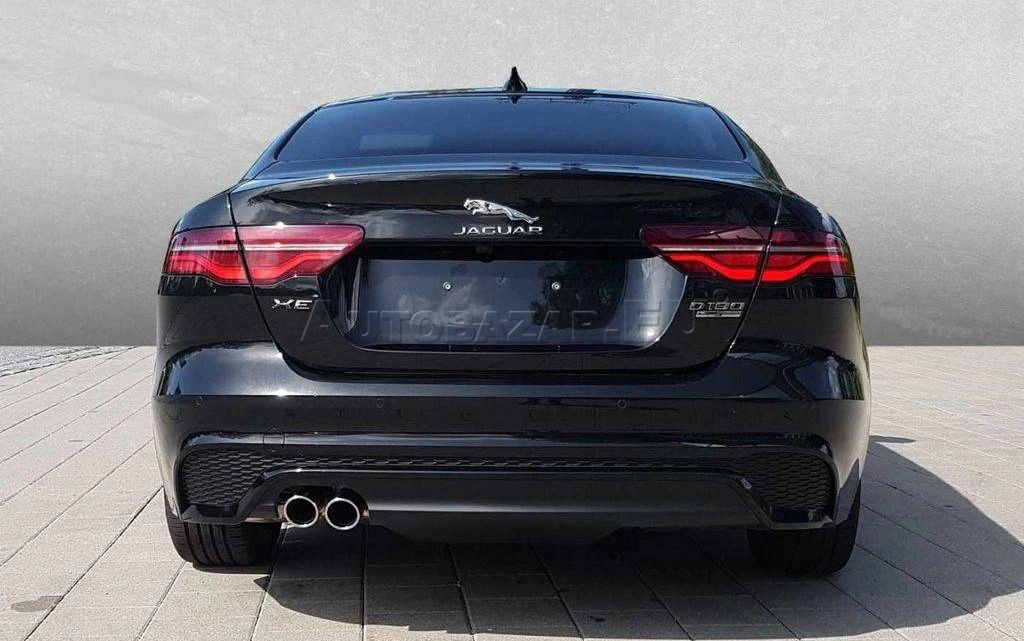 Jaguar XE 2.0D I4 R-Dyn S AWD AT