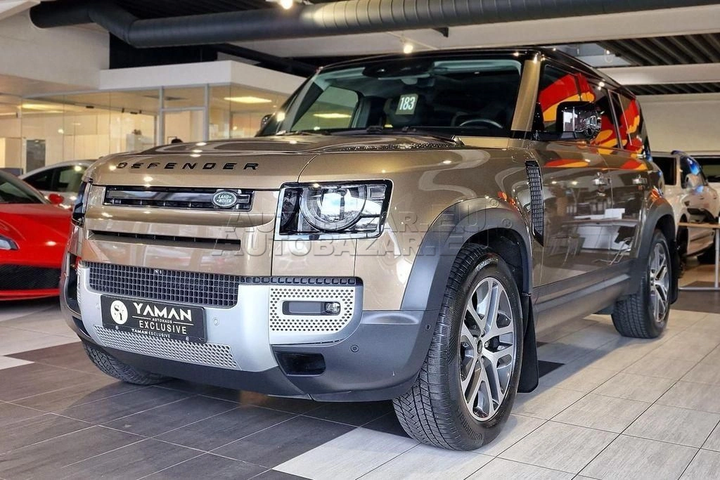 Land Rover Defender 110 2.0D SD4 240k HSE A/T AWD 7 miest