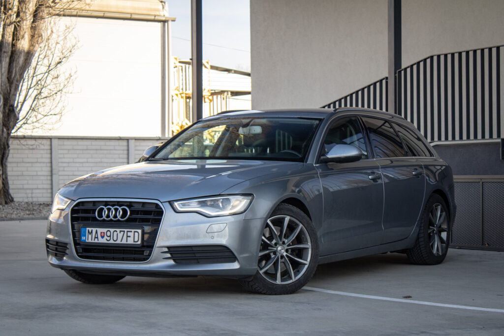 Audi A6 Avant